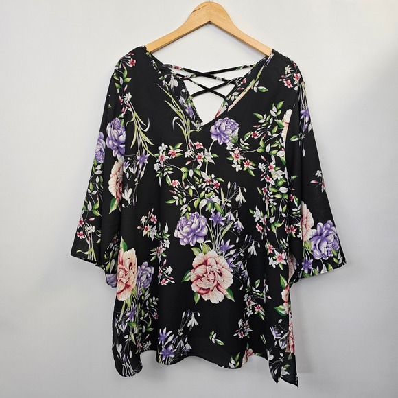 Avenue Black Dark Floral Top Womens 18/20 Lattice Back V-Neck 3/4 Sleeve Career - Picture 9 of 13